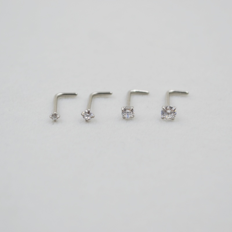 Wholesale 50pcs/Lot 20G Sliver - Nostril Screw Pin recension och pris