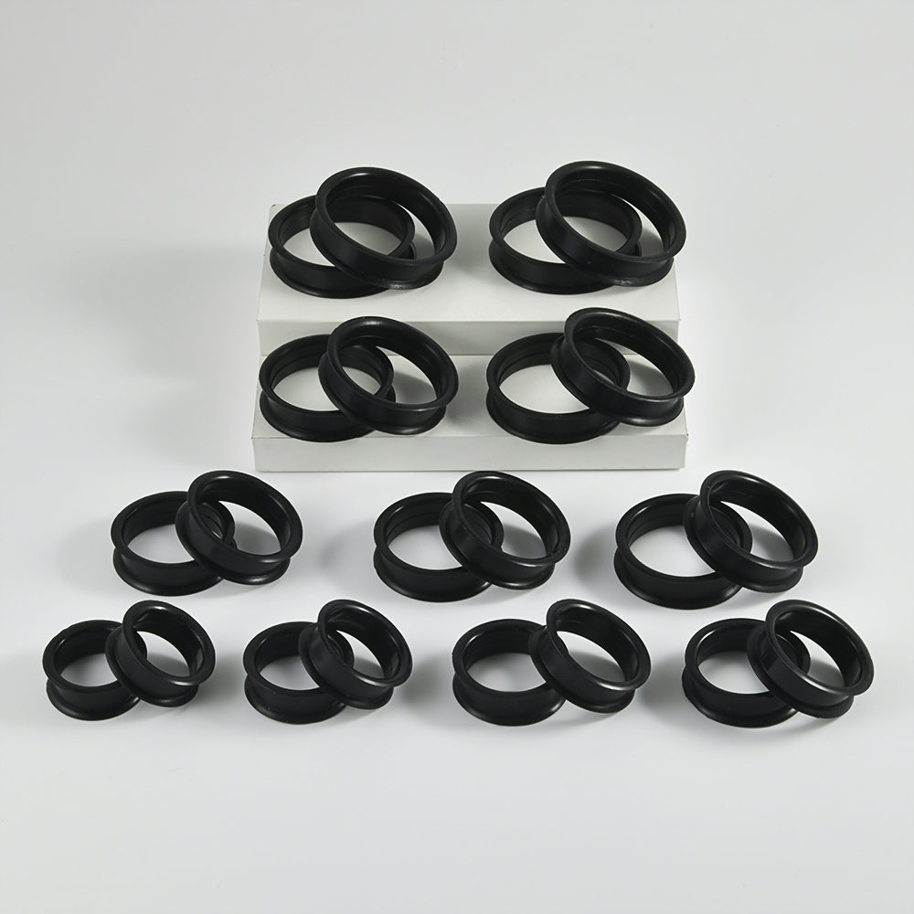 Pair Supersize Flexible Black  - Body Jewelry Ear Plugs recension och pris